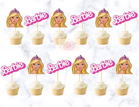 Cupcake Toppers .
